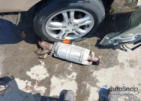 2006 Honda Accord 2.4 Ex from USA, damaged, VIN 1HGCM56796A095164